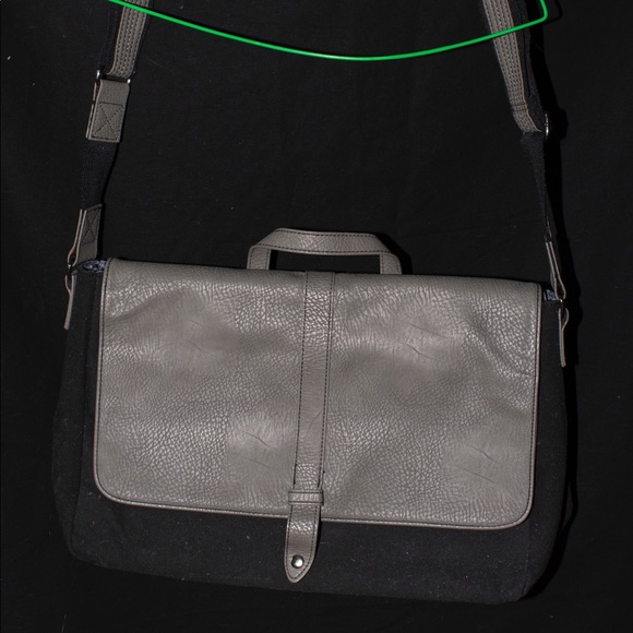 Laptop Bag - Picture 1 of 2